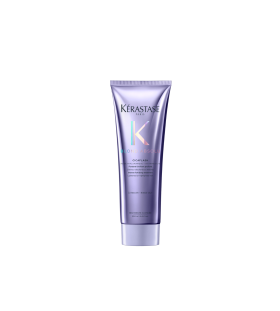 Le Fondant Cicaflash Kérastase pour hydrater en légèreté les cheveux blonds et décolorés.