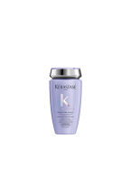 Le Bain Ultra-Violet Kérastase pour laver tout en retirant les reflets jaunes indésirables.