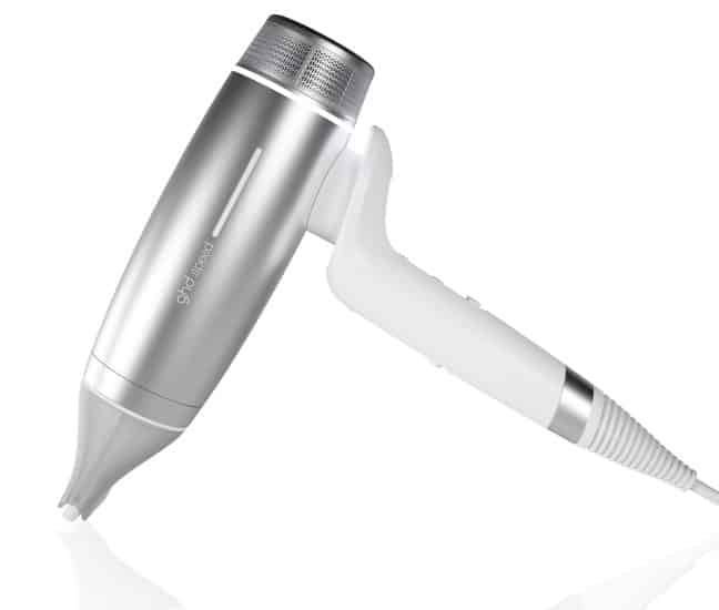 Le sèche-cheveux GHD Speed, pour un séchage encore plus rapide.