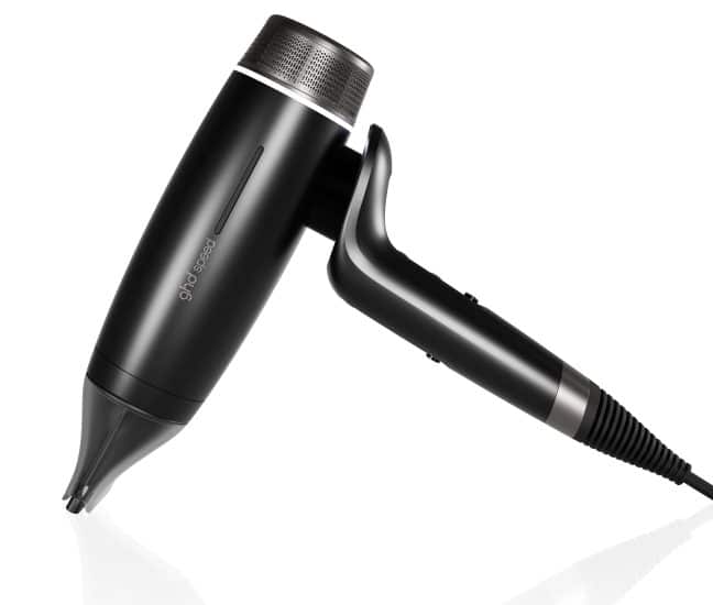Le sèche-cheveux GHD Speed, pour un séchage encore plus rapide.