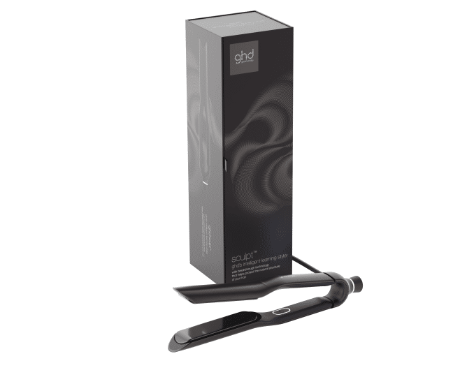 Lisseur GHD Sculpt pour se coiffer à la perfection sans endommager ses cheveux.